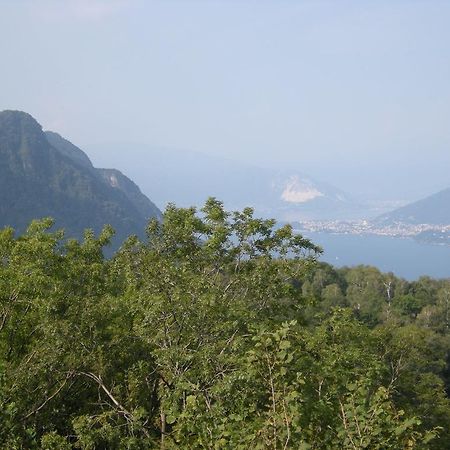 La Casa Del Borgo Bed & Breakfast Brissago-Valtravaglia Dış mekan fotoğraf