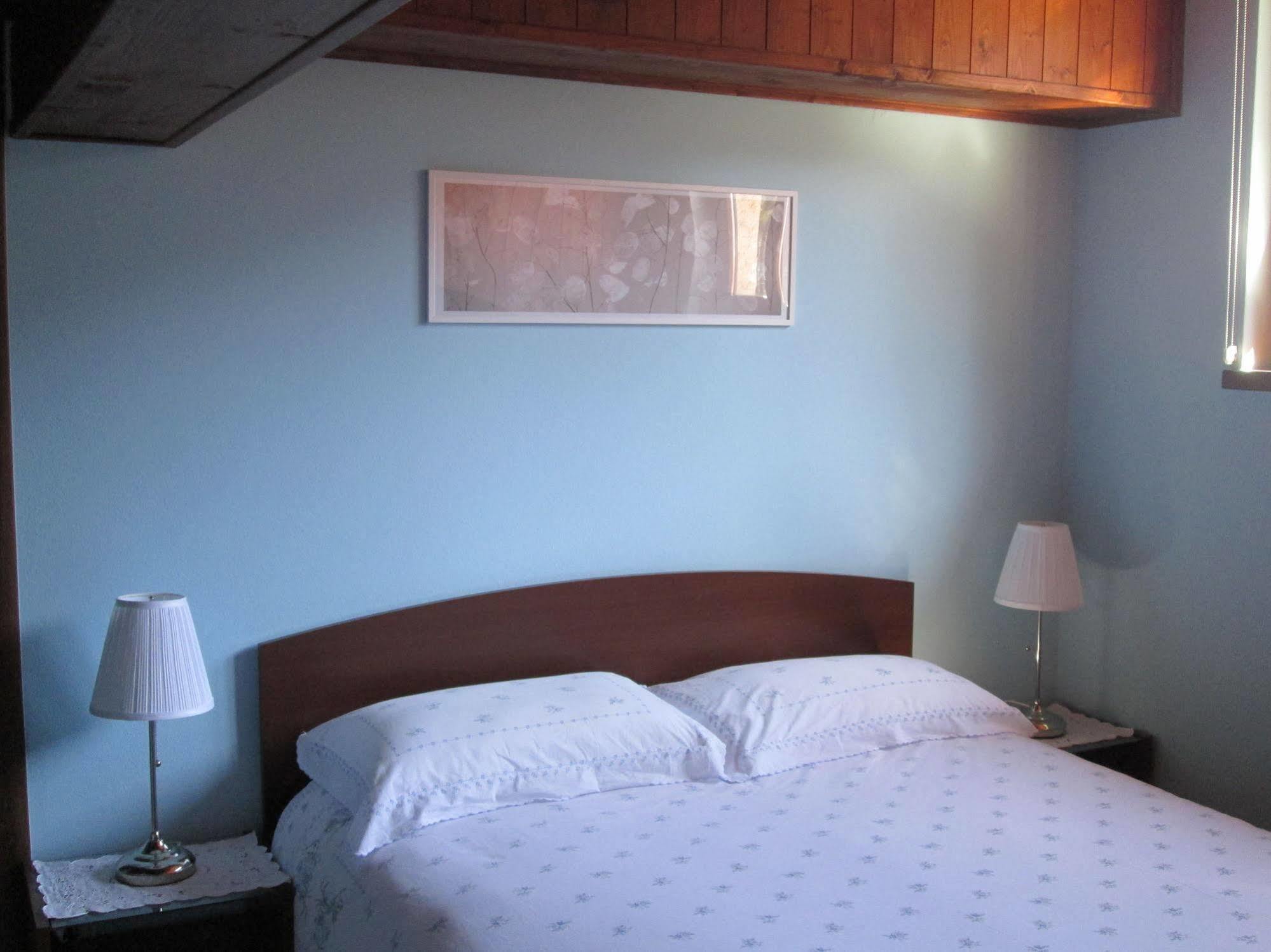 La Casa Del Borgo Bed & Breakfast Brissago-Valtravaglia Dış mekan fotoğraf